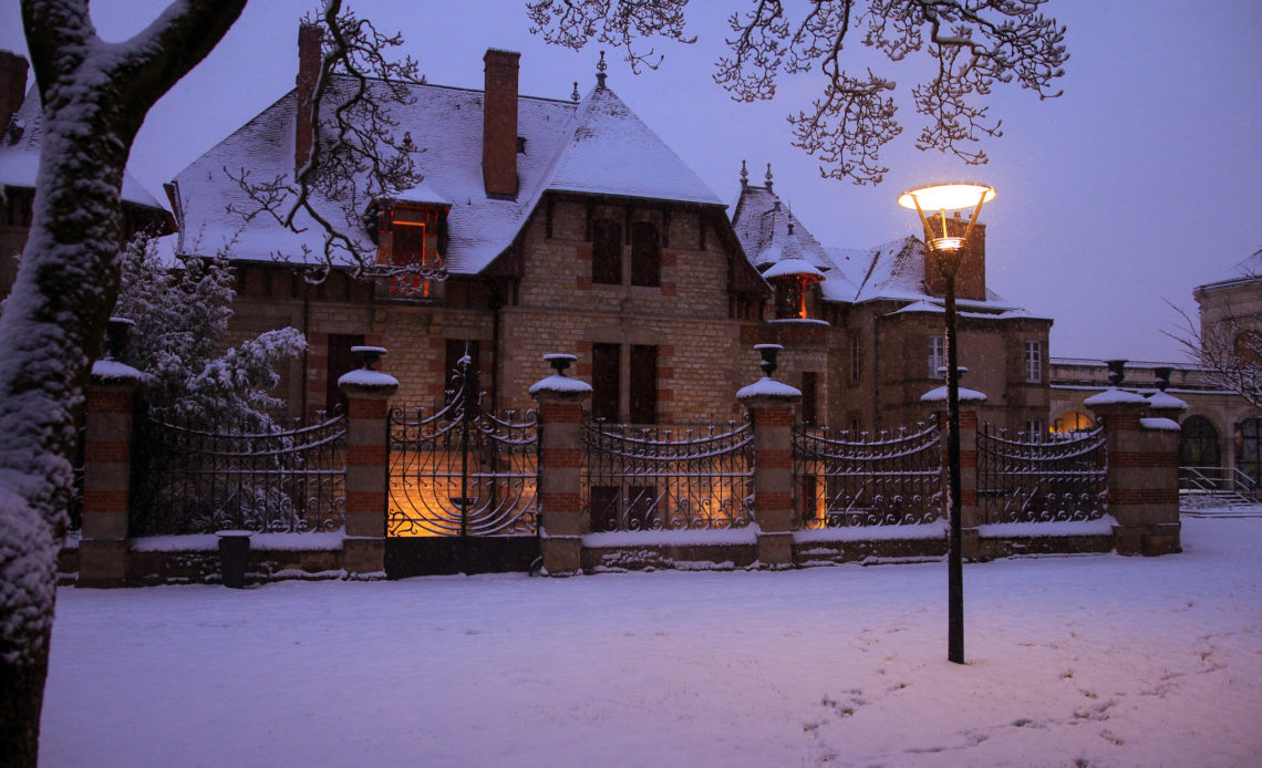 La Maison Mantin sous la neige